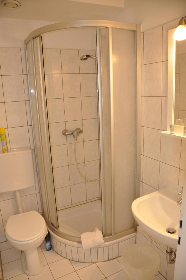 Hotel-Pension Asta Munich Exterior photo